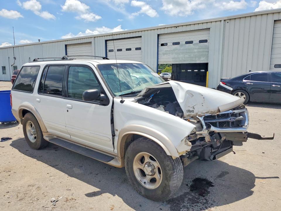 Photo 4 from auction – 2001 FORD EXPLORER with VIN 1FMZU64P01ZA36351