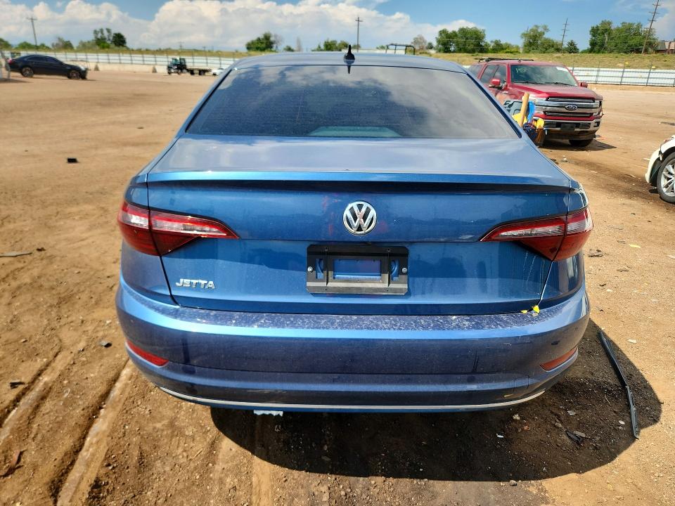 Photo 6 from auction – 2021 VOLKSWAGEN JETTA with VIN 3VWE57BU3MM075548