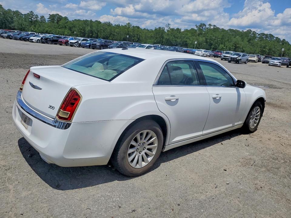 Zdjęcie 3 z aukcji – 2011 CHRYSLER 300 z VIN 2C3CA4CG2BH574726