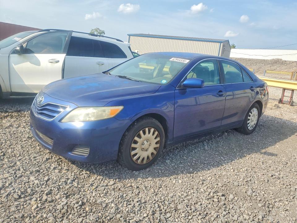 TOYOTA CAMRY 2011 with VIN 4T1BF3EK0BU699110 - Photo from auction