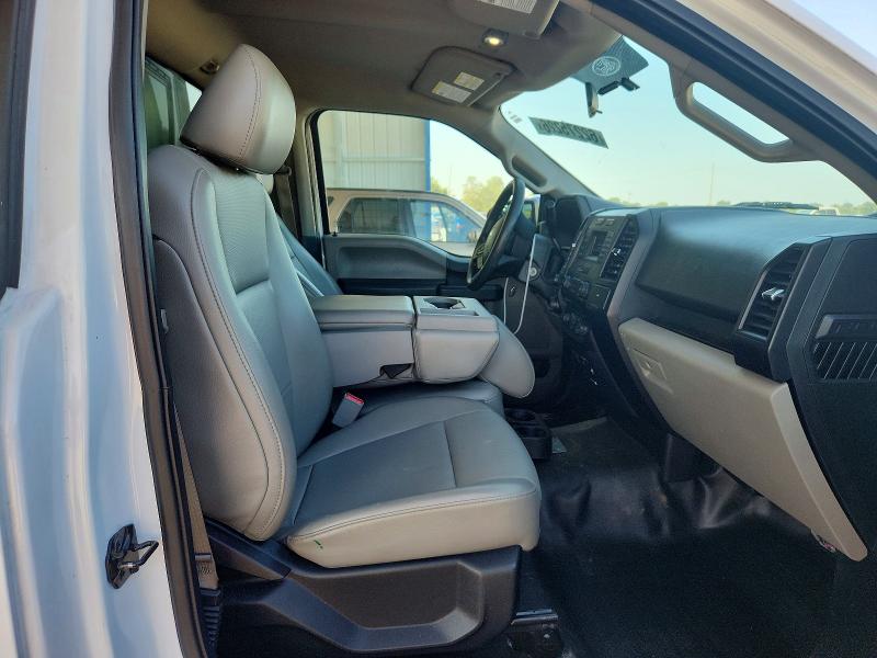 Photo 10 from auction – 2016 FORD F150 with VIN 1FTMF1CP8GKE06847