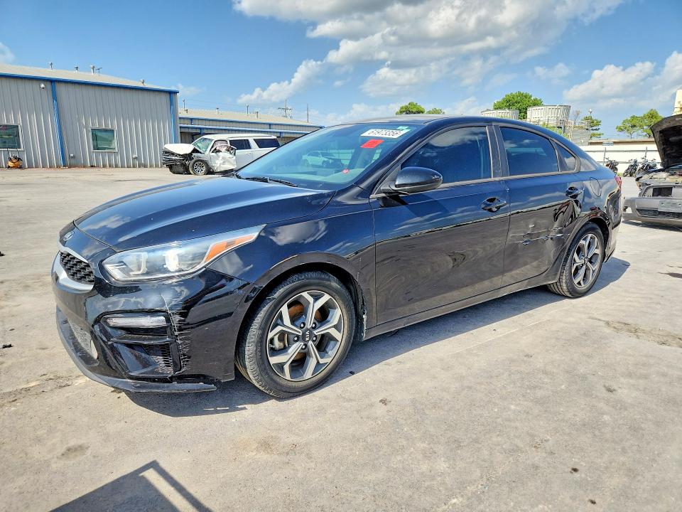 KIA FORTE 2021 with VIN 3KPF24AD7ME270644 - Photo from auction