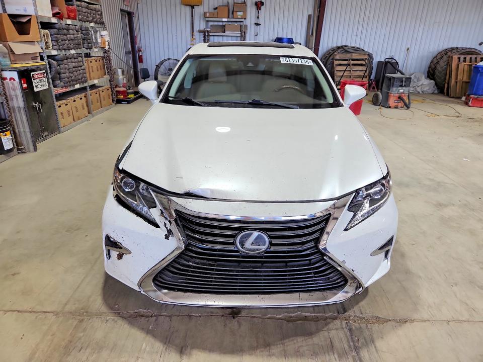 Photo 5 from auction – 2017 LEXUS ES with VIN JTHBK1GG3H2250584