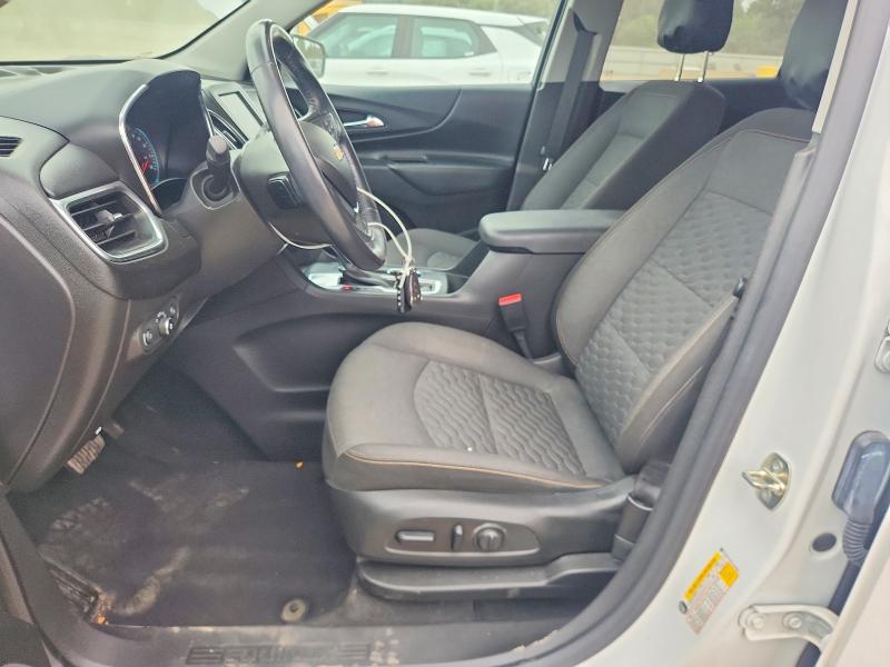 Photo 7 from auction – 2020 CHEVROLET EQUINOX with VIN 3GNAXJEV8LS690983
