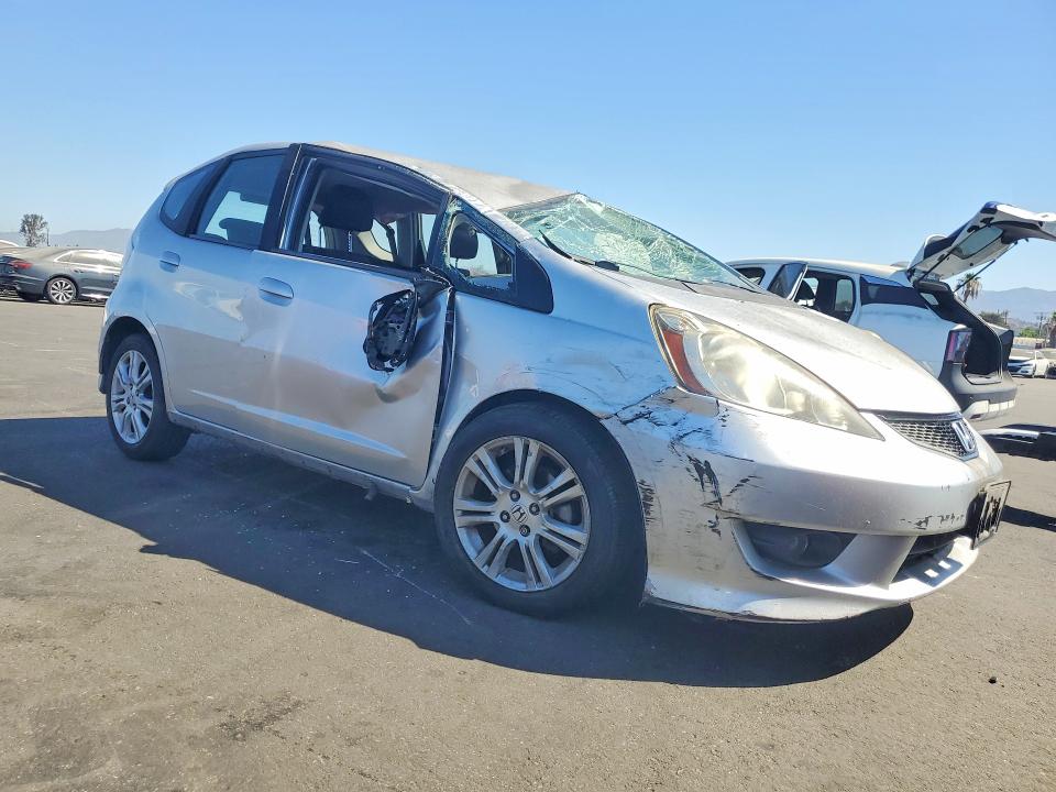 Photo 4 from auction – 2011 HONDA FIT with VIN JHMGE8H59BC022643