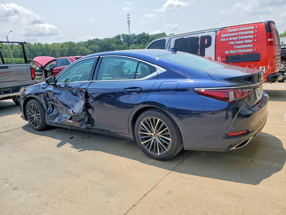 Photo 2 from auction – 2022 LEXUS ES 350 with VIN 58ADZ1B18NU122970