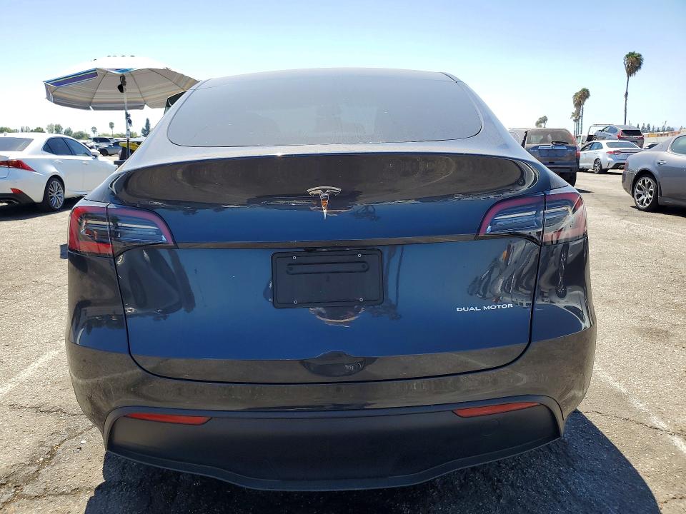 صورة رقم 6 من المزاد - 2024 TESLA MODEL Y مع VIN 7SAYGAEEXRF009718