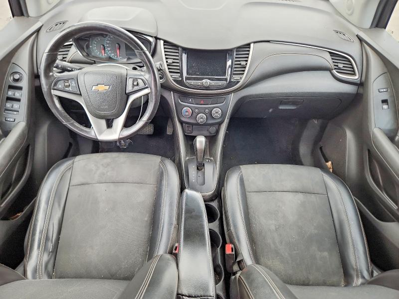 Photo 8 from auction – 2018 CHEVROLET TRAX with VIN 3GNCJLSB7JL267626