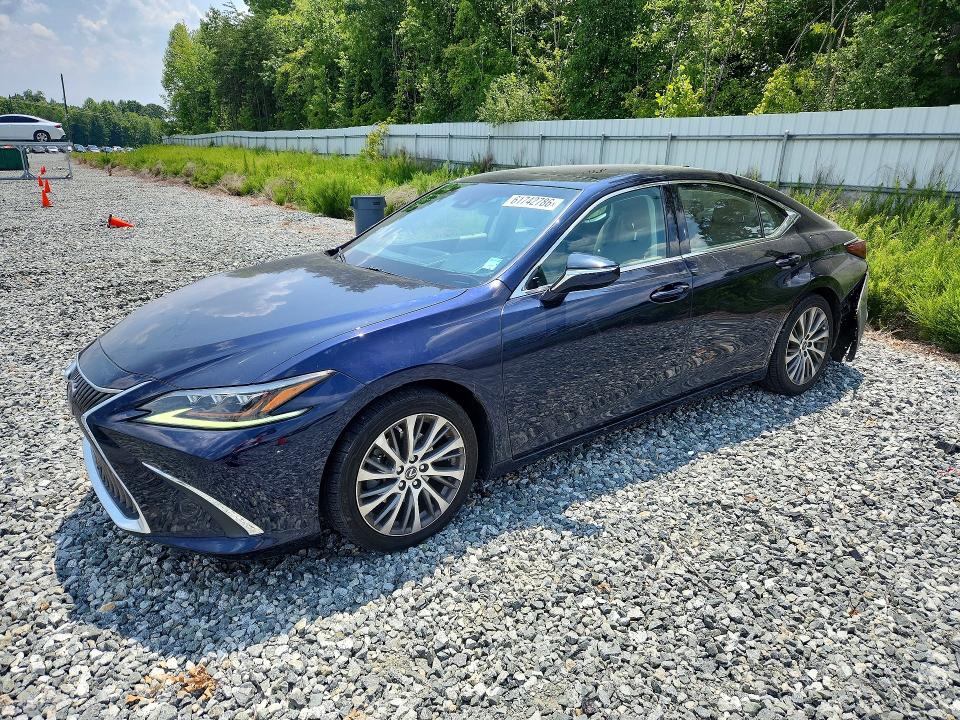 LEXUS ES 2019 with VIN 58ABZ1B15KU006824 - Photo from auction