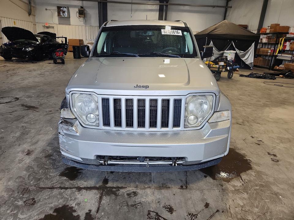 Photo 5 from auction – 2012 JEEP LIBERTY with VIN 1C4PJMAK9CW196914