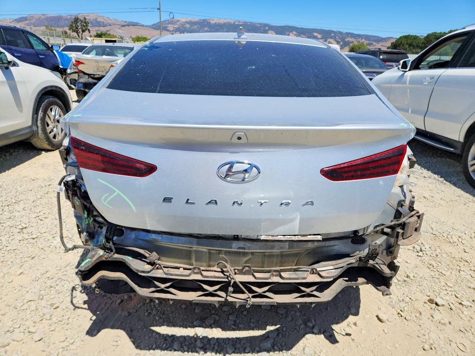 Photo 6 from auction – 2019 HYUNDAI ELANTRA with VIN 5NPD84LF0KH413124