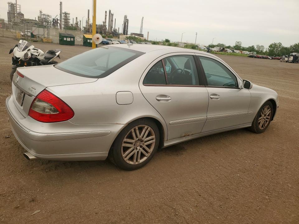 Photo 3 from auction – 2007 MERCEDES-BENZ E with VIN WDBUF87X07B183785