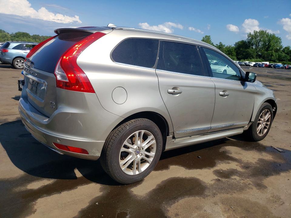 Photo 3 from auction – 2016 VOLVO XC60 with VIN YV4612RK2G2858752