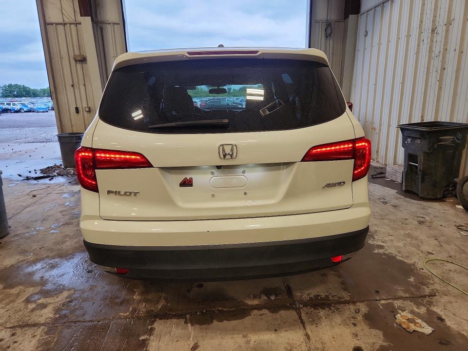 صورة رقم 6 من المزاد - 2017 HONDA PILOT مع VIN 5FNYF6H77HB026419