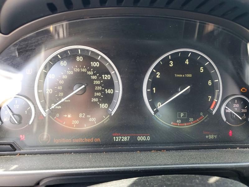 Photo 9 from auction – 2016 BMW 528 with VIN WBA5A5C58GG351289