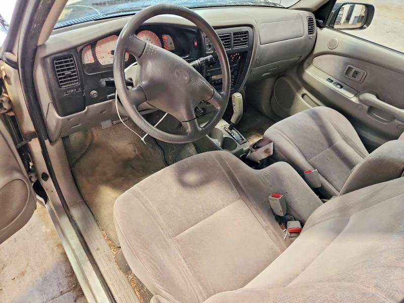 Photo 8 from auction – 2001 TOYOTA TACOMA with VIN 5TEVL52N71Z732260