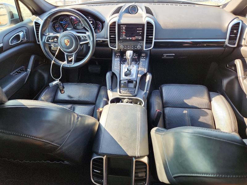 Photo 8 from auction – 2018 PORSCHE CAYENNE with VIN WP1AA2A21JKA05113