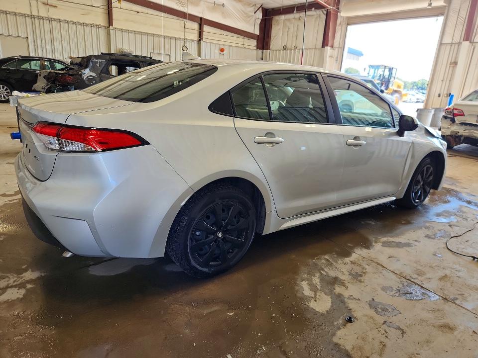 Photo 3 from auction – 2023 TOYOTA COROLLA with VIN JTDB4MEE5P3001310