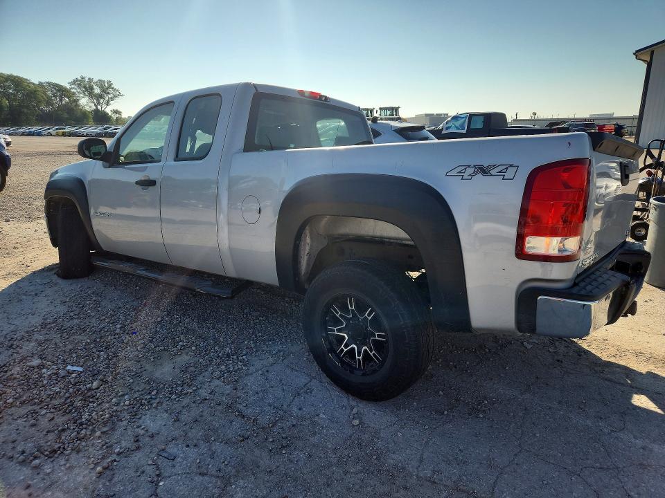 Photo 2 from auction – 2013 GMC SIERRA with VIN 1GTR2TEA9DZ206889