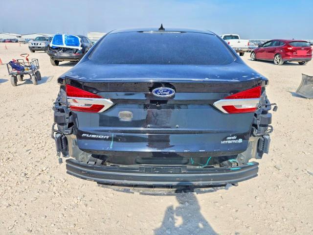 Photo 6 from auction – 2019 FORD FUSION with VIN 3FA6P0LU5KR235216