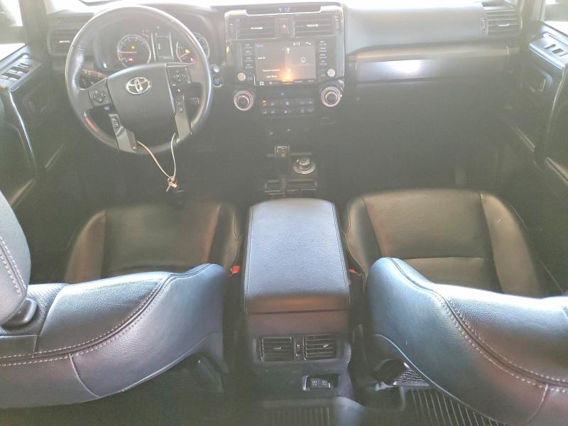 Photo 8 from auction – 2021 TOYOTA 4RUNNER with VIN JTEJU5JR8M5853026