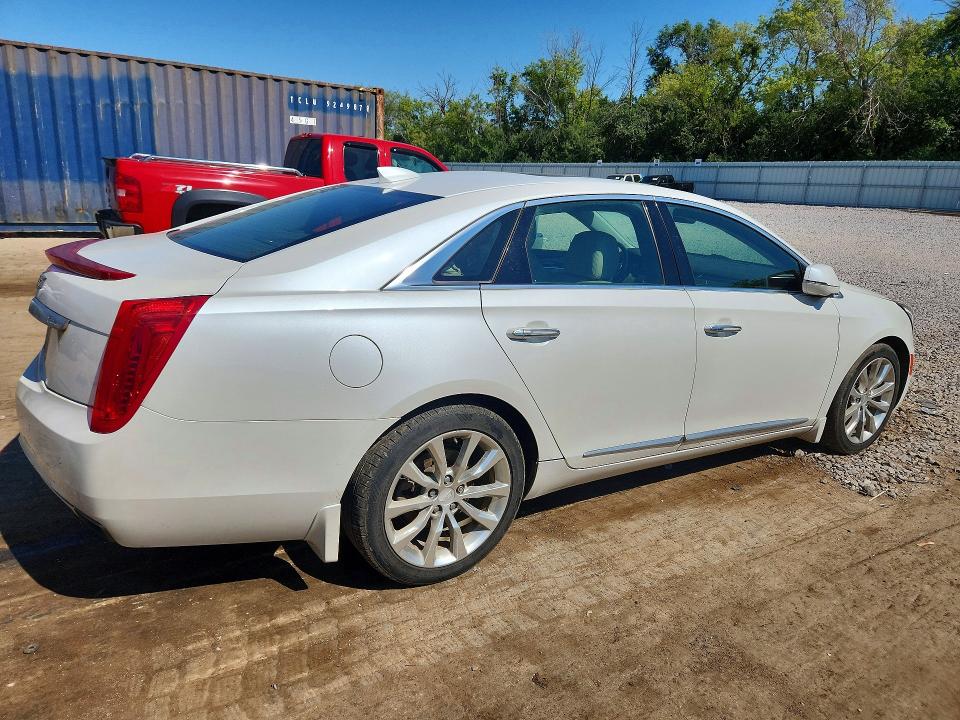 Photo 3 from auction – 2016 CADILLAC XTS with VIN 2G61N5S39G9151397