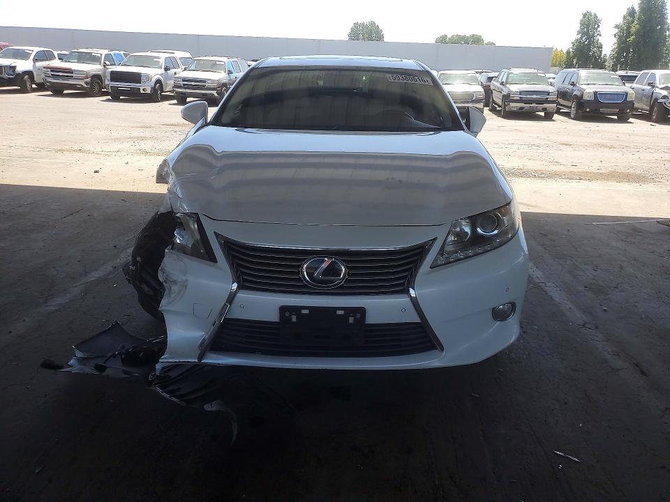 Photo 5 from auction – 2013 LEXUS ES with VIN JTHBK1GG6D2064581