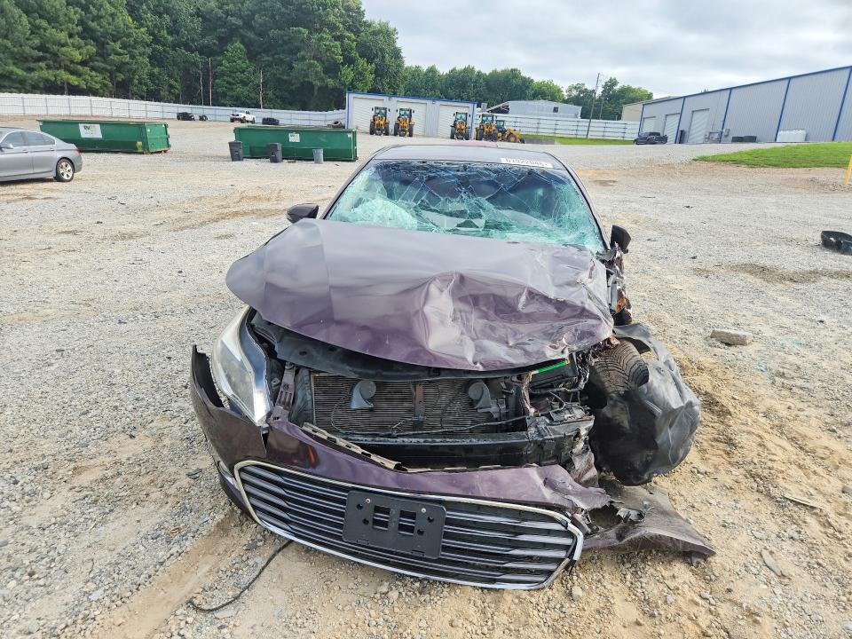 Photo 5 from auction – 2015 TOYOTA AVALON with VIN 4T1BK1EB2FU170473