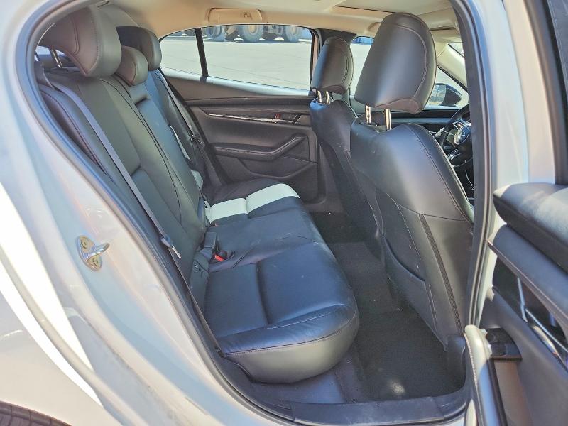 Photo 10 from auction – 2021 MAZDA 3 with VIN JM1BPBAY0M1323842