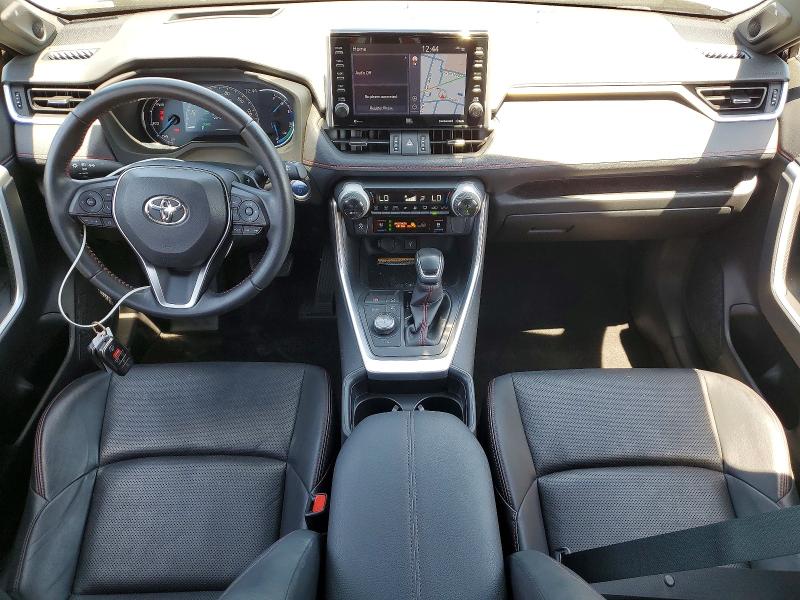 Photo 8 from auction – 2021 TOYOTA RAV4 PRIME with VIN JTMFB3FV0MD041901