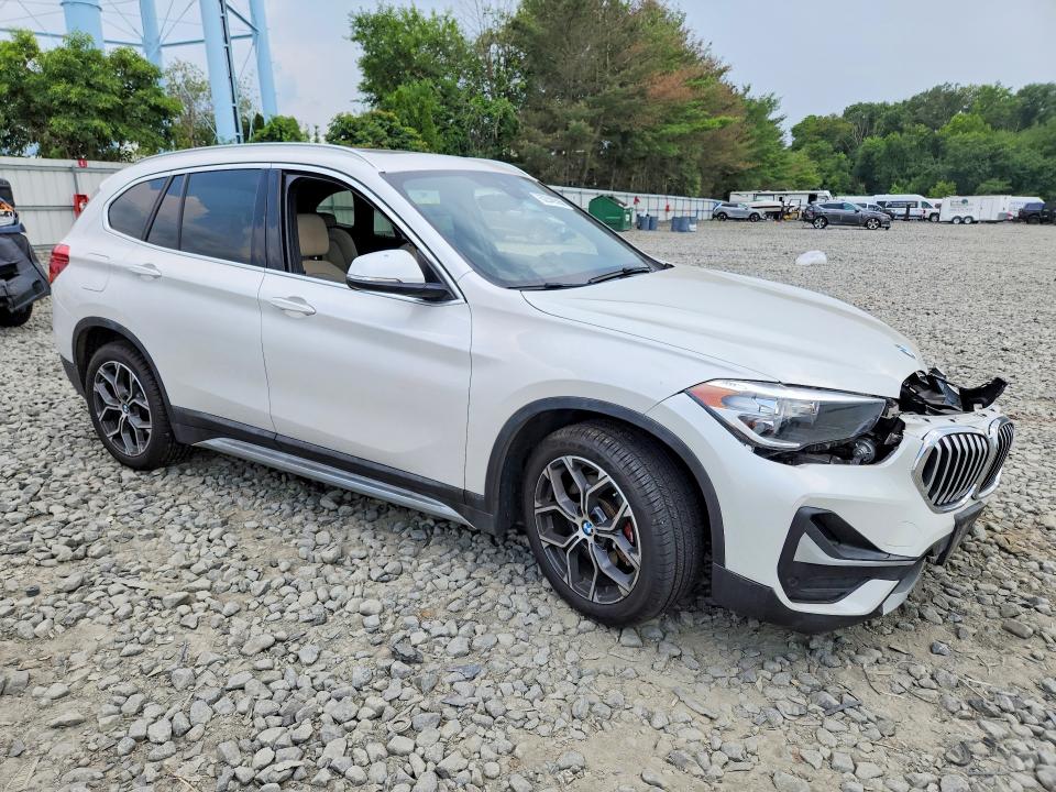 Photo 4 from auction – 2021 BMW X1 with VIN WBXJG9C04M3M76355