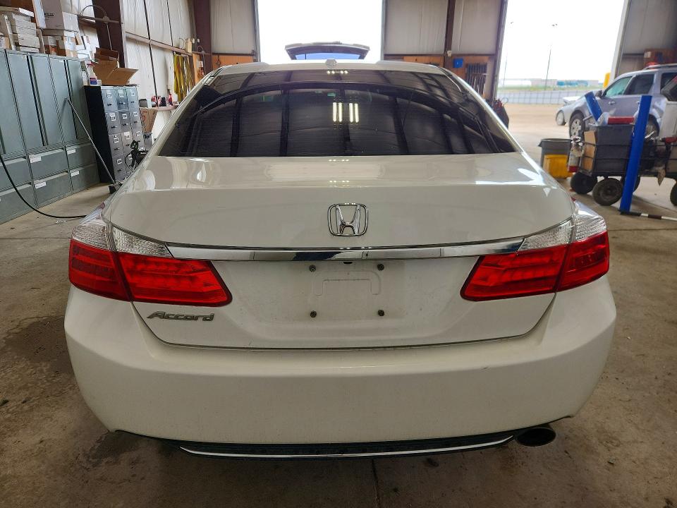 Photo 6 from auction – 2014 HONDA ACCORD with VIN 1HGCR2F84EA806342