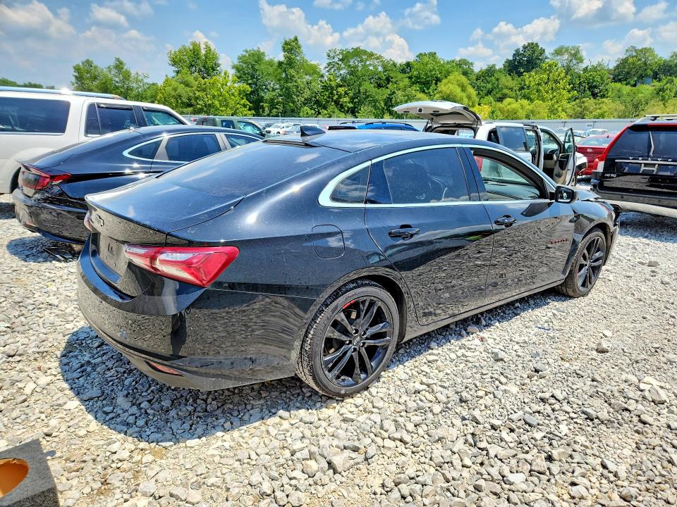 Photo 3 from auction – 2023 CHEVROLET MALIBU with VIN 1G1ZD5ST7PF192632