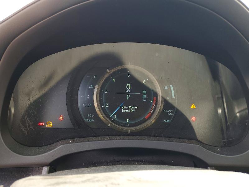 Photo 9 from auction – 2019 LEXUS IS with VIN JTHCZ1D25K5016493