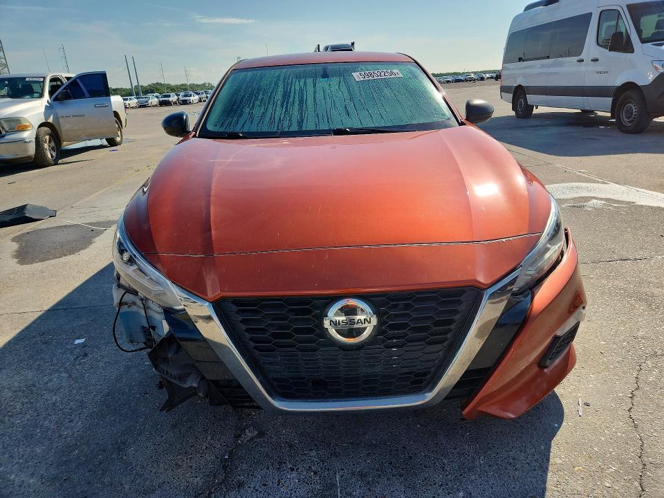 Photo 5 from auction – 2019 NISSAN ALTIMA with VIN 1N4BL4CV6KN317808