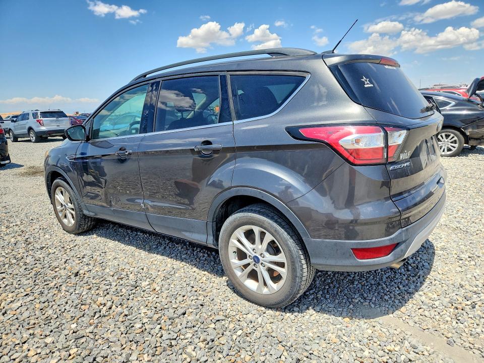 Photo 2 from auction – 2018 FORD ESCAPE with VIN 1FMCU9GDXJUB46880
