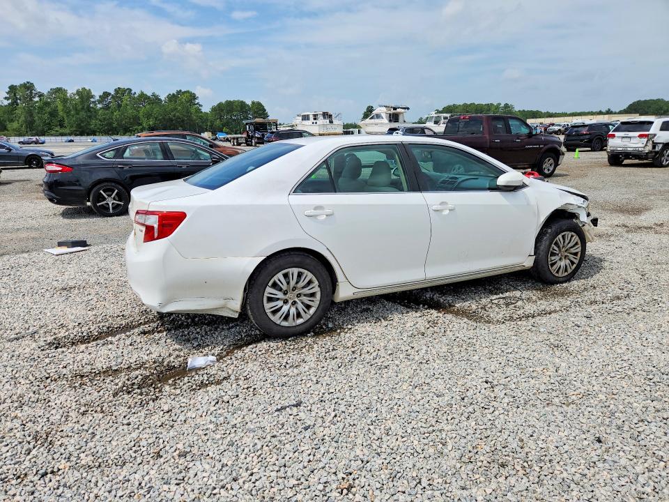 Photo 3 from auction – 2014 TOYOTA CAMRY with VIN 4T1BF1FK5EU869968