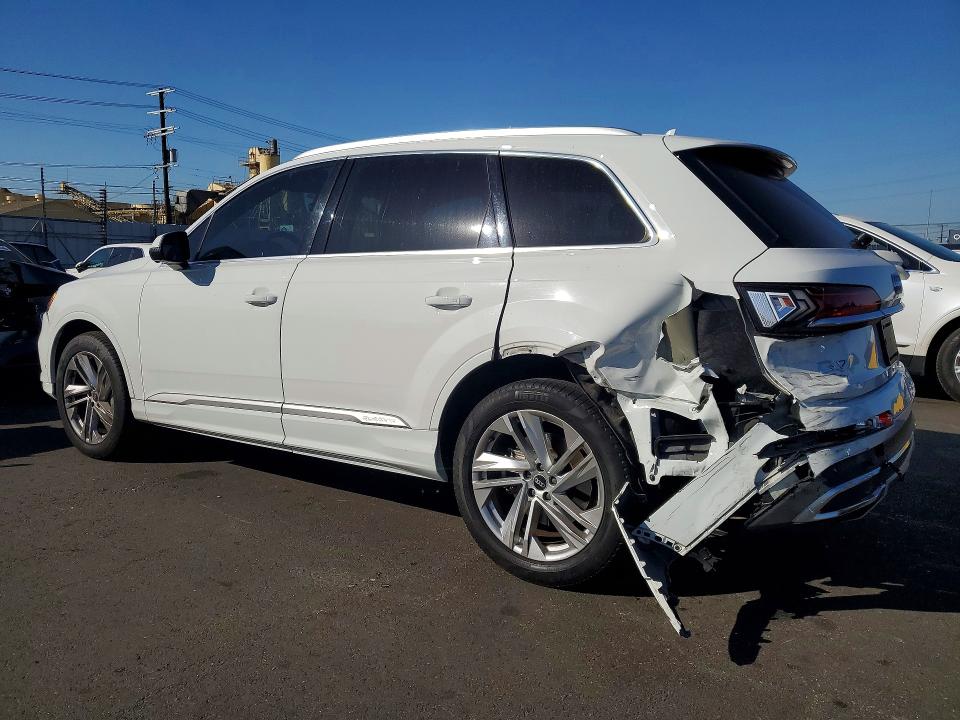 Photo 2 from auction – 2021 AUDI Q7 with VIN WA1AJAF73MD038813