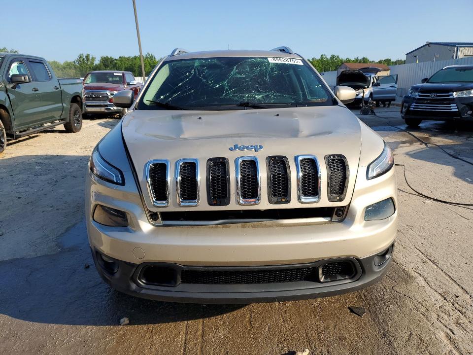 Photo 5 from auction – 2014 JEEP CHEROKEE with VIN 1C4PJMCB5EW211778