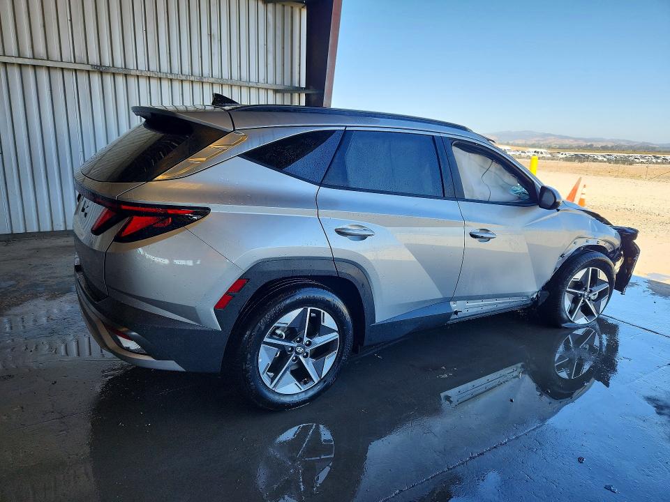 Photo 3 from auction – 2026 HYUNDAI TUCSON with VIN 5NMJB3DE3TH660351