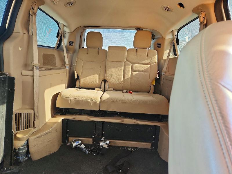Photo 10 from auction – 2015 DODGE GRAND CARAVAN with VIN 2C4RDGCG4FR623553