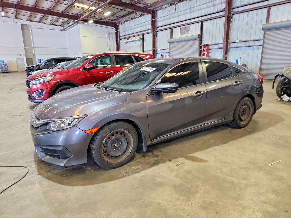 HONDA CIVIC 2016 with VIN 19XFC2F58GE060738 - Photo from auction