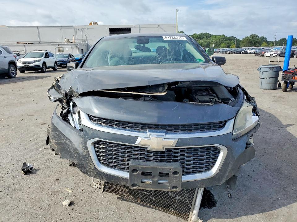 Photo 5 from auction – 2014 CHEVROLET MALIBU with VIN 1G11B5SL8EF235312