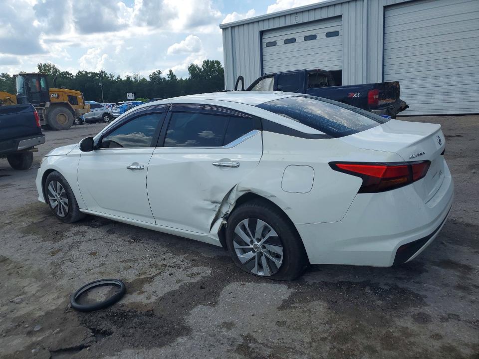 Photo 2 from auction – 2020 NISSAN ALTIMA with VIN 1N4BL4BV7LC192364