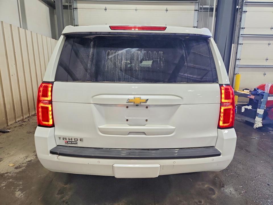 Photo 6 from auction – 2016 CHEVROLET TAHOE with VIN 1GNSKBKC7GR332794