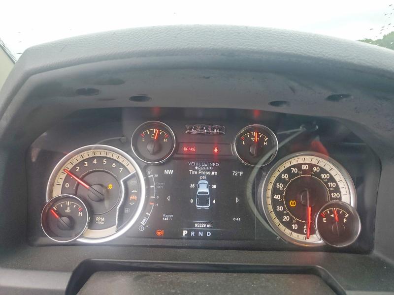 Photo 9 from auction – 2018 RAM 1500 with VIN 3C6RR7LT9JG227185