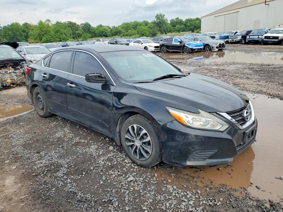 Photo 4 from auction – 2016 NISSAN ALTIMA with VIN 1N4AL3AP2GN343646