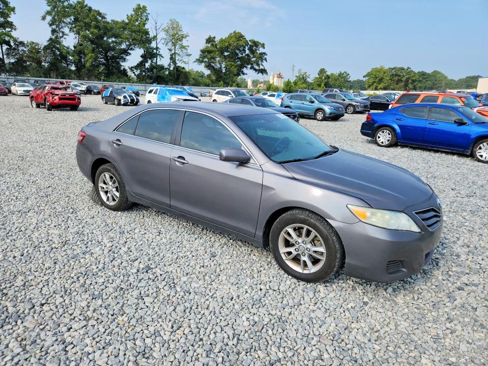 Photo 4 from auction – 2011 TOYOTA CAMRY with VIN 4T1BF3EK4BU134777