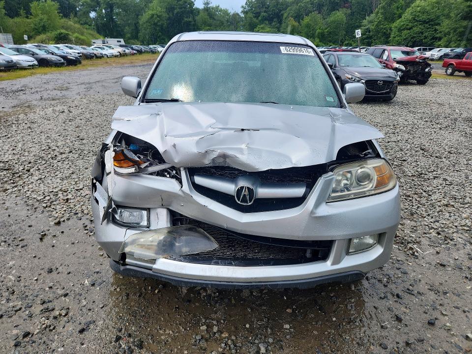 Photo 5 from auction – 2005 ACURA MDX with VIN 2HNYD18205H516553