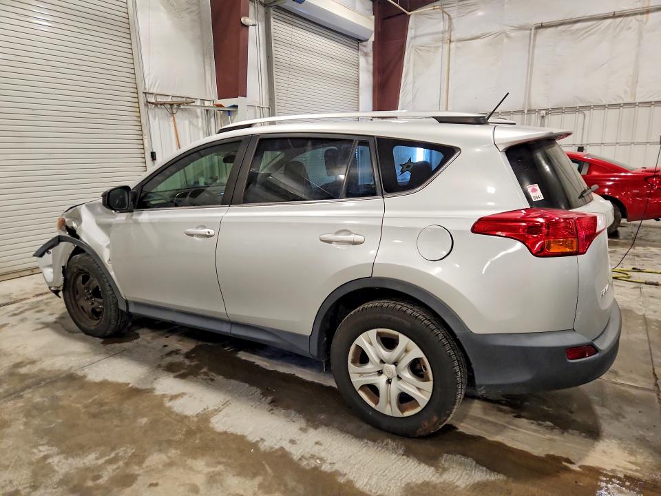 Photo 2 from auction – 2015 TOYOTA RAV4 with VIN 2T3ZFREV2FW204379